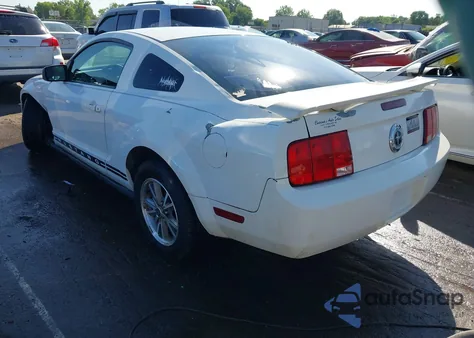 2005 Ford Mustang from USA, damaged, VIN 1ZVFT80NX55112484